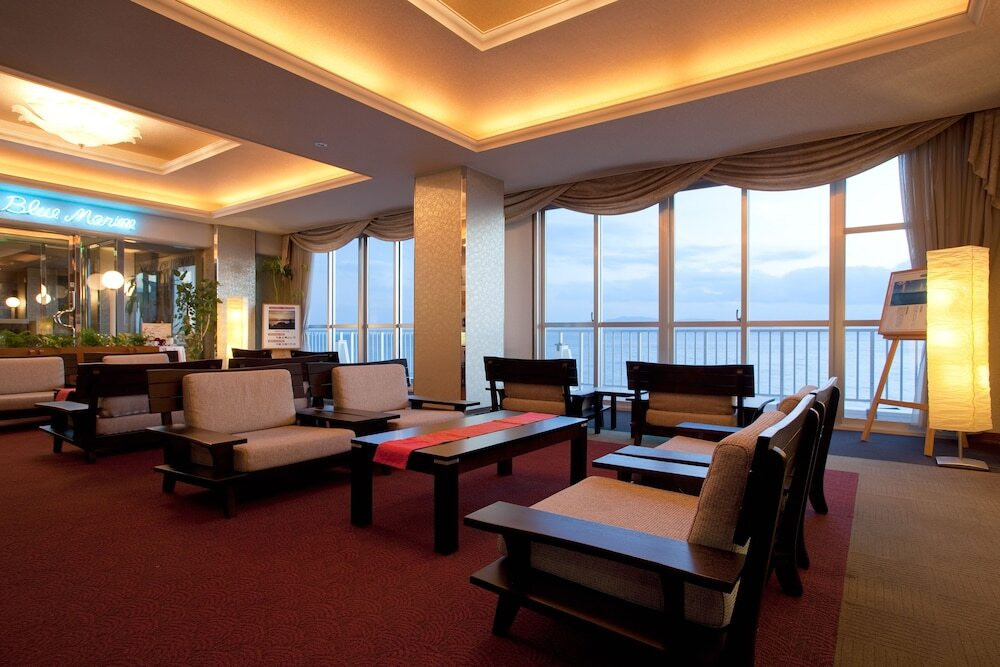 ロビー応接スペース