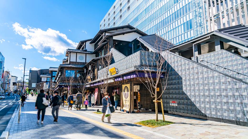 小田原駅から始まる
箱根を満喫する旅 / 1