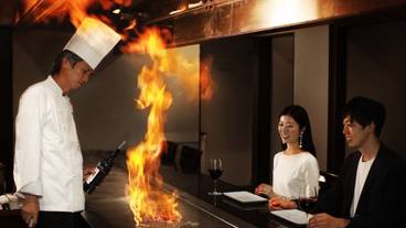 食事・飲み物 / 11