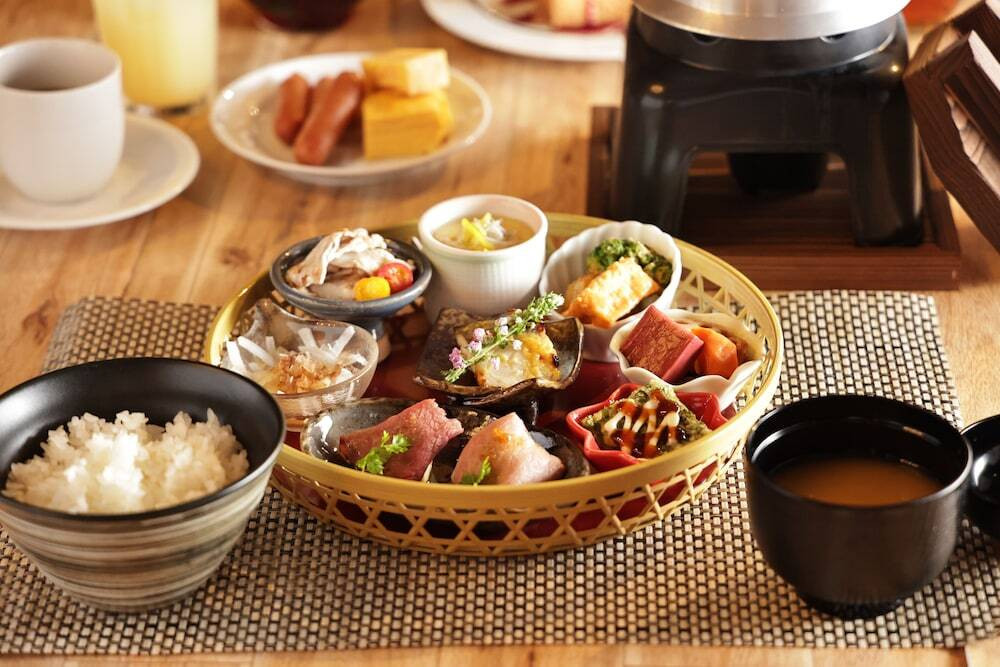 朝食