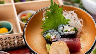 食事・飲み物 / 19