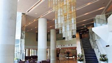 内部エントランス / 2