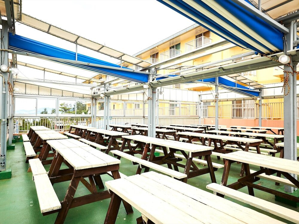 屋外ダイニングエリア