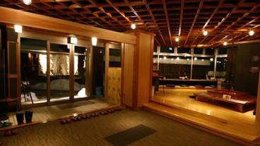 内部エントランス / 3