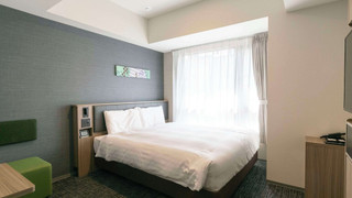 スタンダード ルーム クイーンベッド 1 台 禁煙