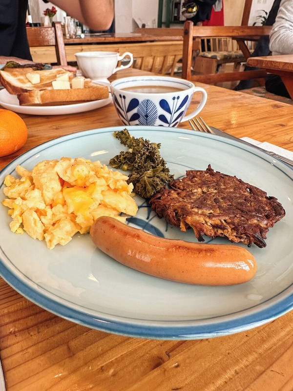 朝食
