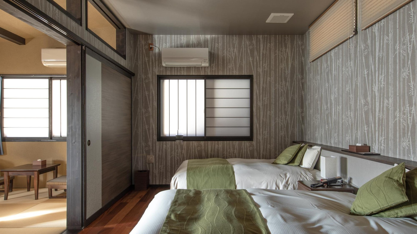 日本最古のワイナリーのワインに酔いしれる3462675