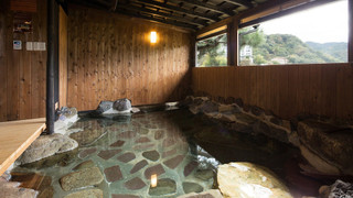 【1階2間-岩風呂-】温泉露天付ツインルーム