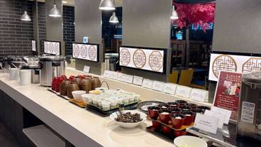 朝食ビュッフェ / 9