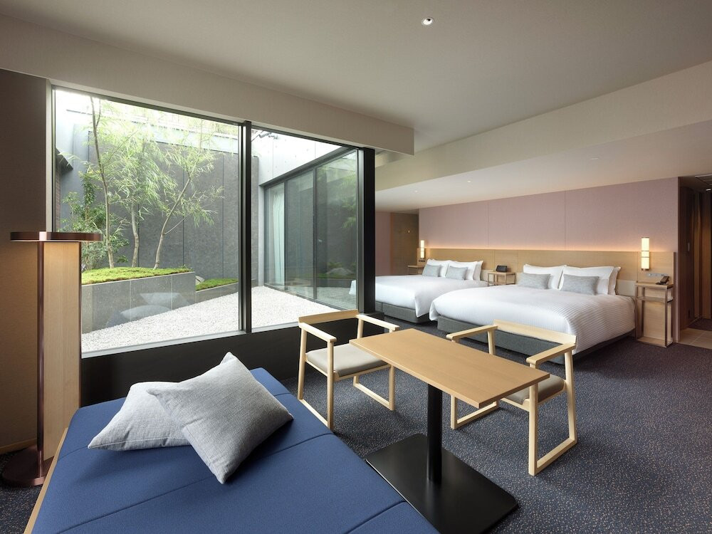 プライベートバスでワンランク上のステイを叶えよう4059035