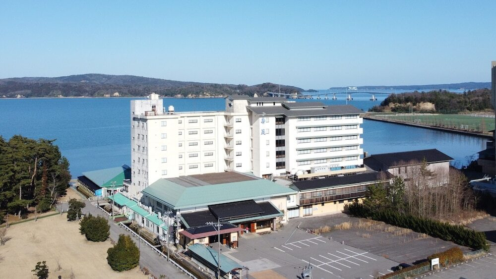 5.能登島周辺が一望できる露天風呂「和倉温泉 宿守屋寿苑」3450611