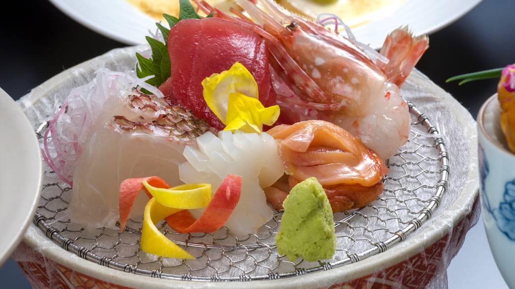三陸産魚介のお造り / 4