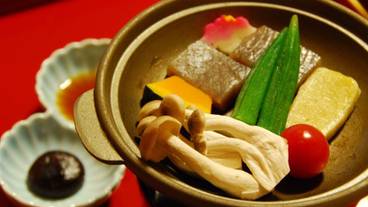 食事・飲み物 / 9