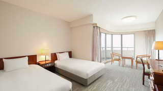 クラシック ルーム シングルベッド 2 台 シービュー (Corner)