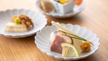 食事・飲み物 / 8