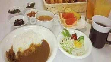 食事・飲み物 / 1