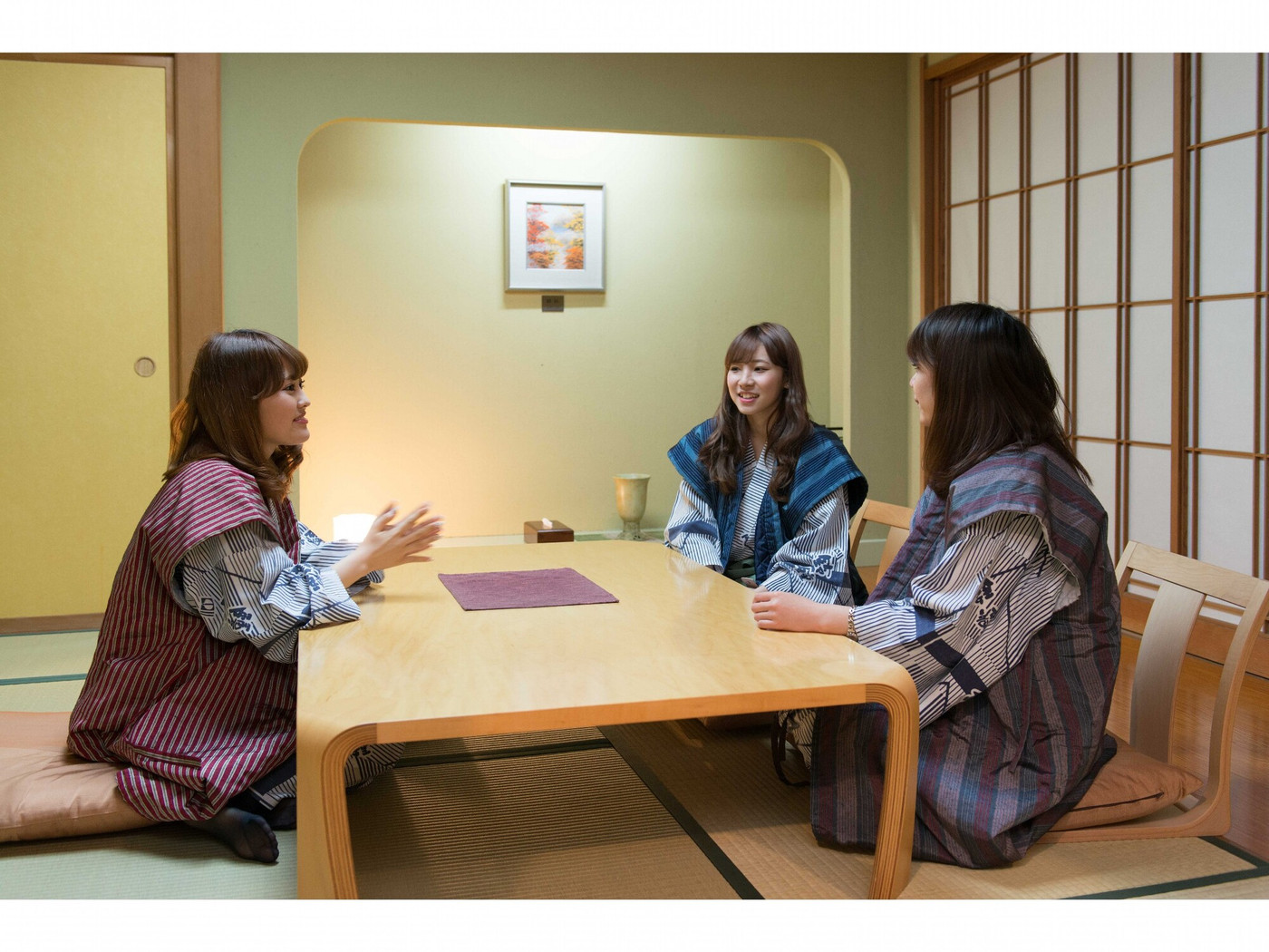女子旅の夜、何して過ごす?3683086