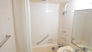 エコノミー ダブルルーム セミダブルベッド 1 台 禁煙 (16㎡)