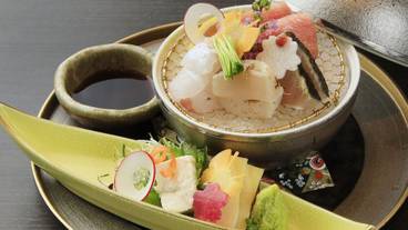 食事・飲み物 / 19