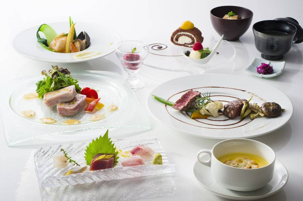 BEAUTY＆SPA RESORT IZU 頬杖の刻（ビューティー アンド スパリゾート イズ ホオヅエノトキ） / 2