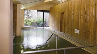 屋内スパ浴槽 / 4