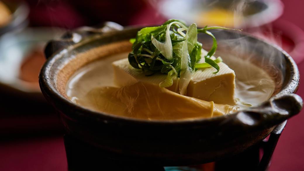 温泉豆腐や出汁巻
心温まる和朝食 / 1
