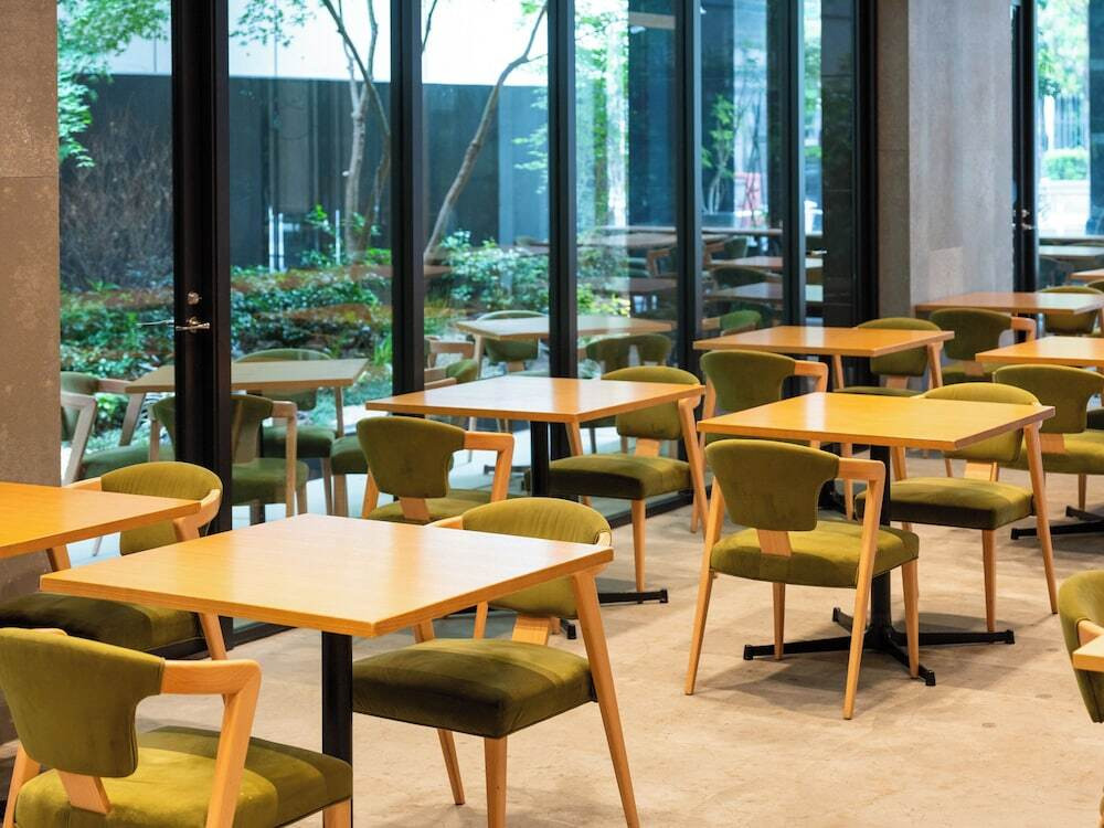 レストラン
