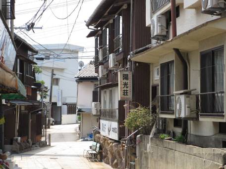 入湯貸間 陽光荘 / 1