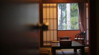 和室　4人部屋　共用バスルーム