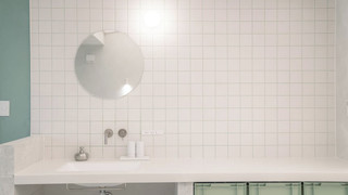 デラックス 6ベッド 商店街ビュー（旧ミセスの用品松屋）(禁煙)