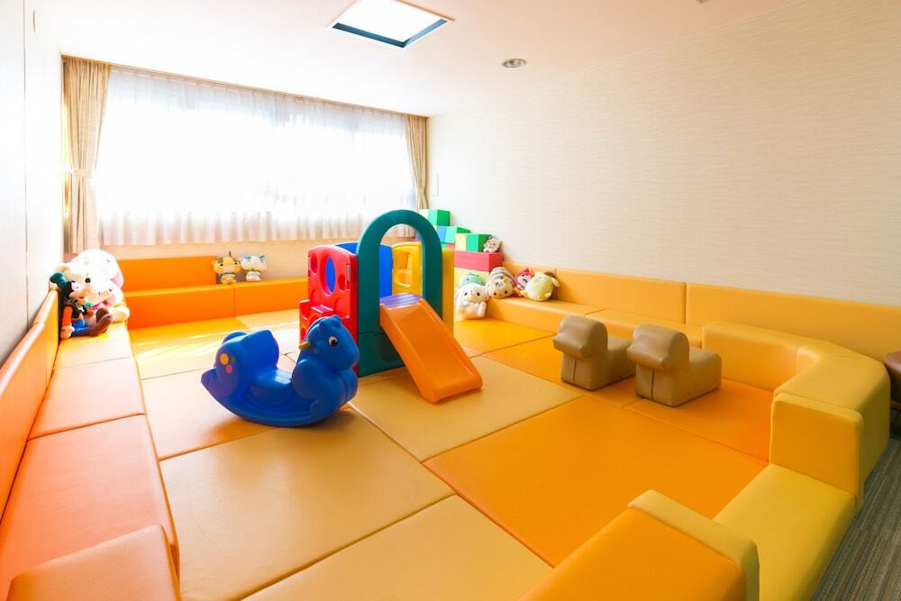 子供用の遊び場 - 屋内