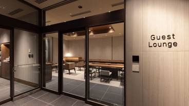 ラウンジ入口 / 3