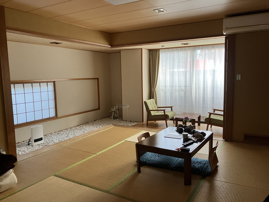 古いけどお掃除はちゃんとされていました