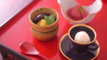 食事・飲み物 / 4