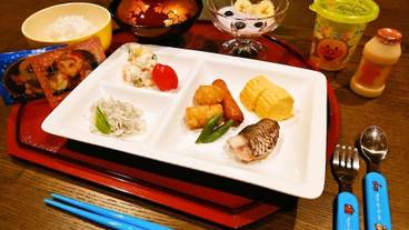 食事・飲み物 / 13