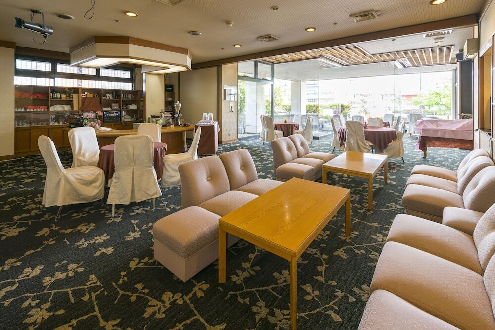 ロビーラウンジ