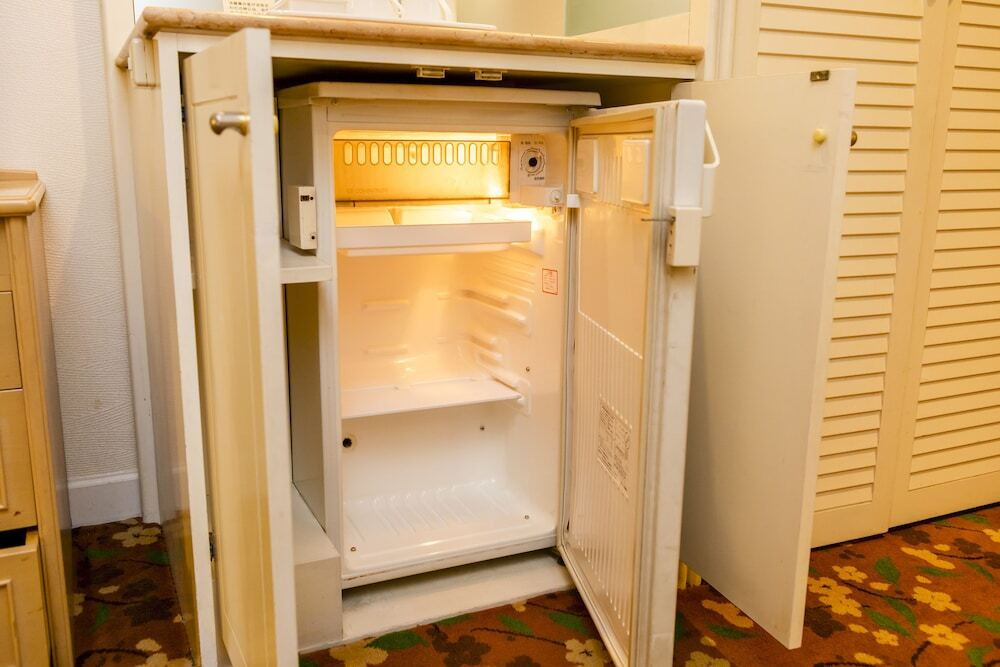 小型冷蔵庫