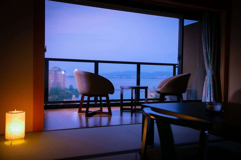 日常を忘れてゆったりと贅沢な時間を満喫できる宿3648384