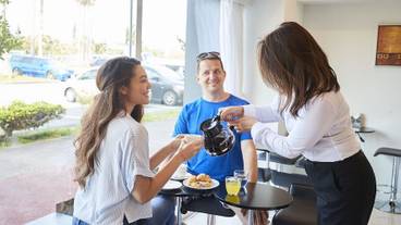 食事・飲み物 / 2