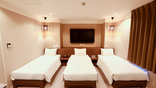 トリプルシングルルーム (別館) 禁煙