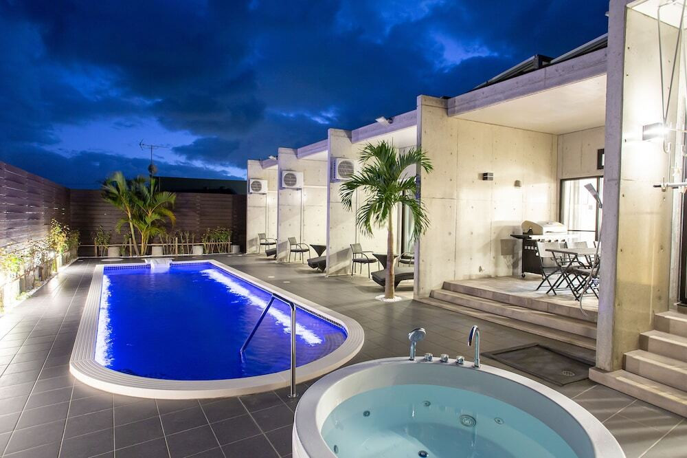 プライベートプール