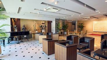 ロビー応接スペース / 10