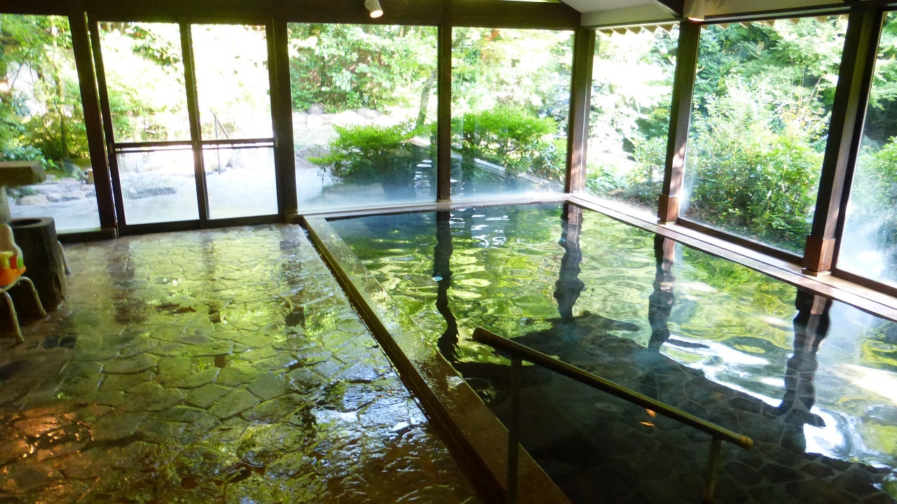 しいばの湯大浴場