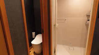 雪見の間　専用トイレ/シャワー付