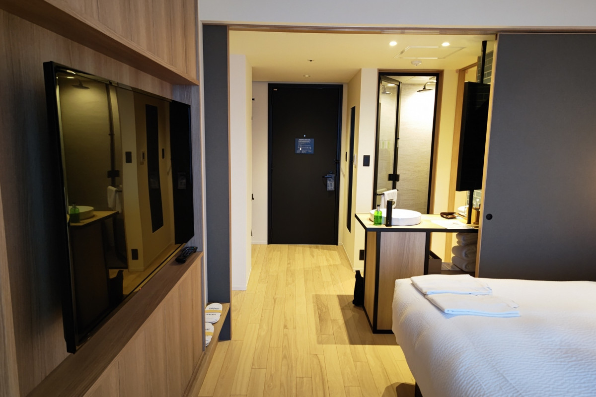 客室反対側より。