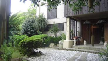 施設の入り口 / 15