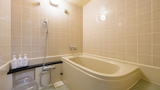 ツイン ルーム & 和室（畳）禁煙 56㎡