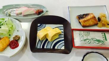 食事・飲み物 / 1