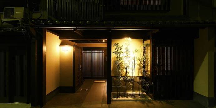 藏や 大宮島原(京都府 町家) / 1