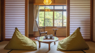 粟 ツインルーム 2階・階段, 禁煙